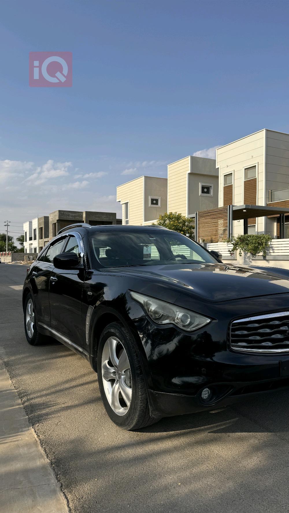 Infiniti FX
